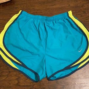 nike shorts
